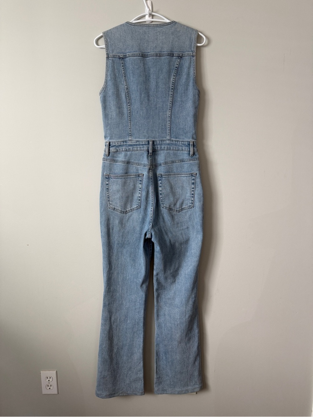 Lovers + Friends Revolve Denim Sleeveless Fit and Flare Jumpsuit Women’s Small - Picture 3 of 8